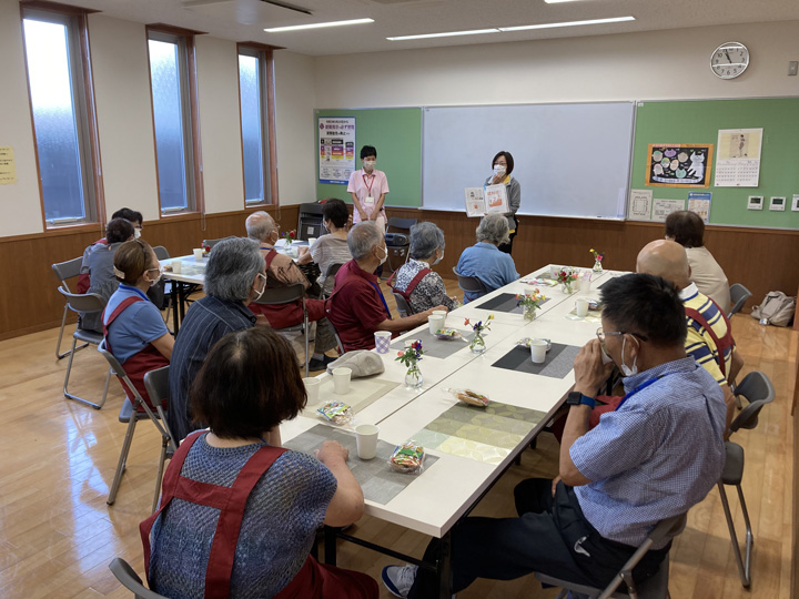 出前講座『認知症すごろく（すごろく）』／地域のサロン紹介（サロンこいぶち）